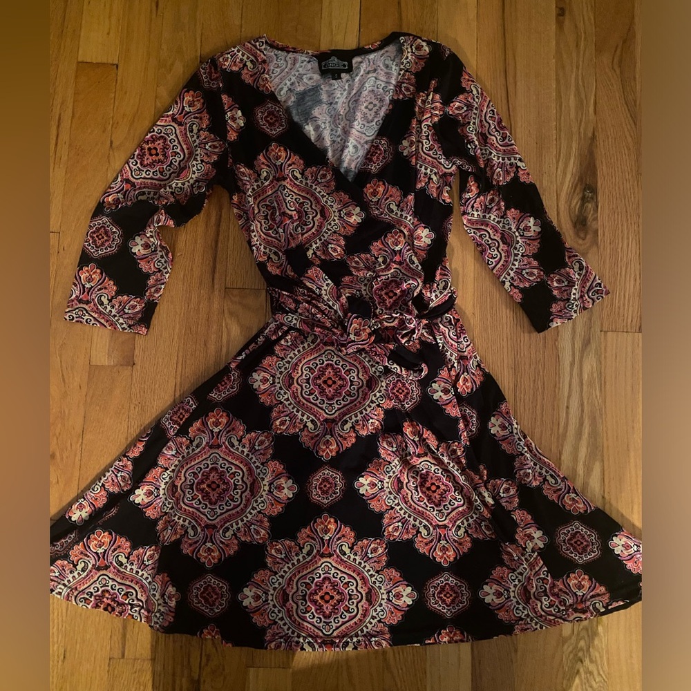 Angie wrap dress size small